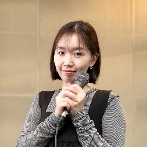 松田彩花先生
