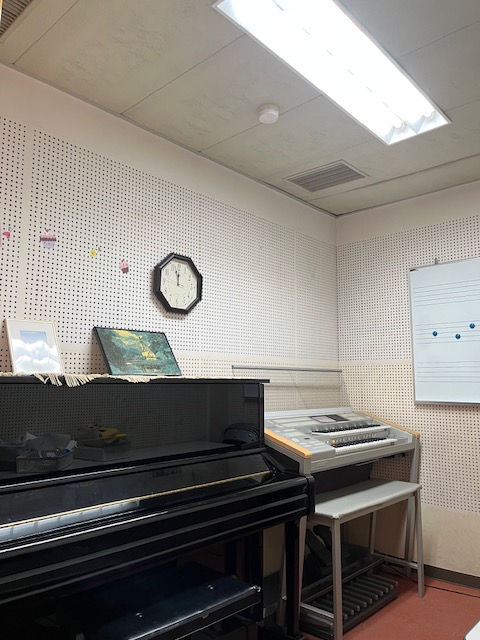 ピアノ・エレクトーン個人レッスン部屋