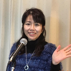 籔内裕子先生