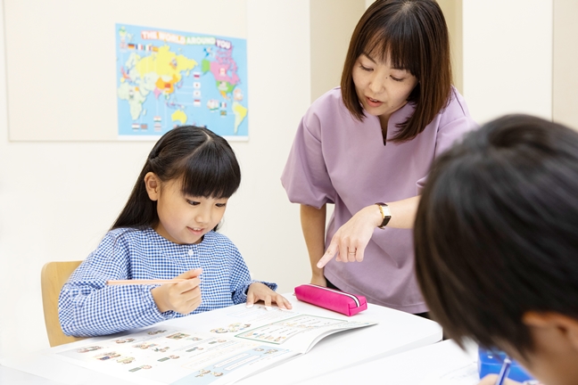 小学4～6年生　ジュニアえいごProgress